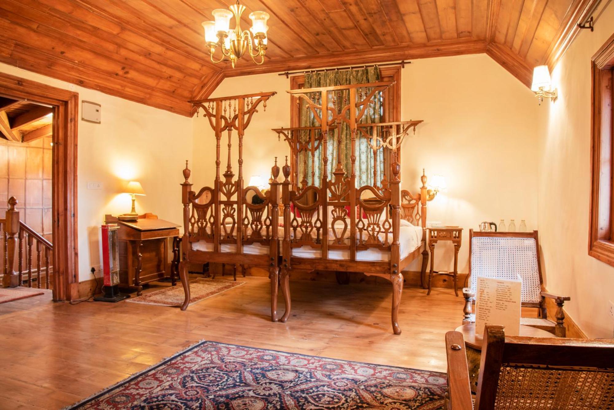 Heritage Villas - Shimla British Resort, Near Mall ภายนอก รูปภาพ