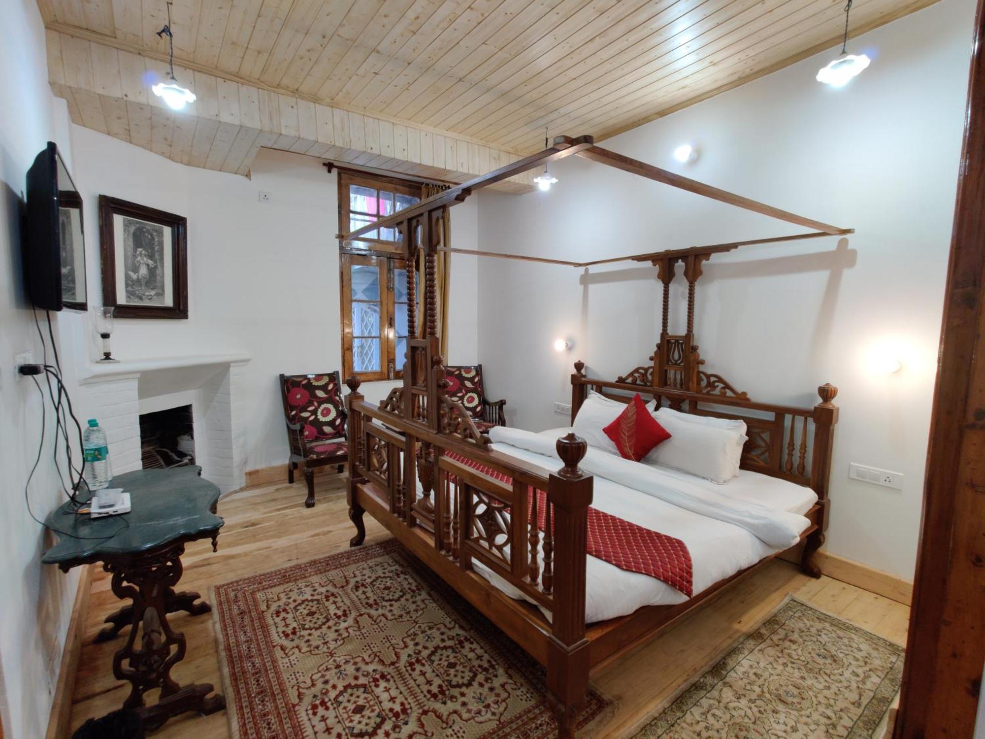 Heritage Villas - Shimla British Resort, Near Mall ภายนอก รูปภาพ