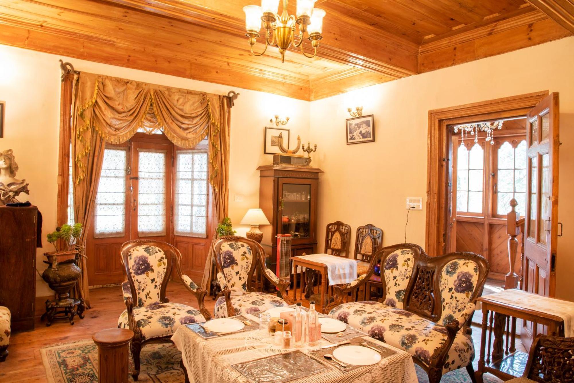 Heritage Villas - Shimla British Resort, Near Mall ภายนอก รูปภาพ